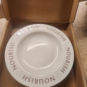 NIB Pampered Chef Round Up From The Heart Nourish Soup Bowl 2014